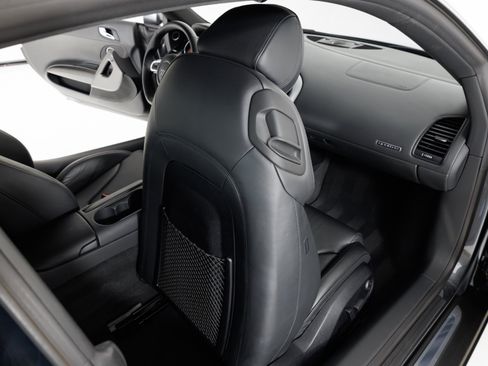 Used 2011 Audi R8 V10 AWD/4WD image 46