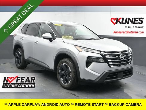 Used 2025 Nissan Rogue SV AWD/4WD image 1