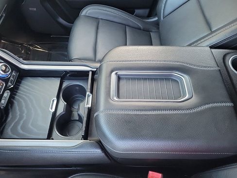 Used 2022 GMC Yukon Denali image 24