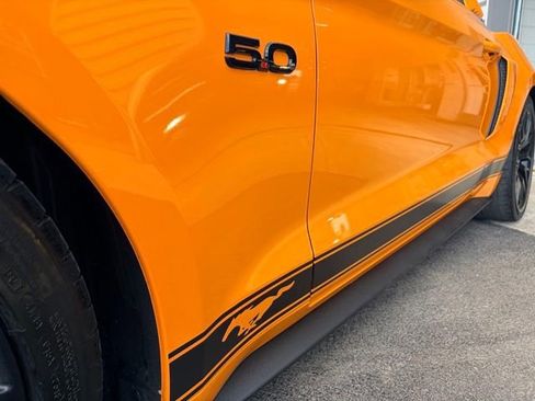 Used 2018 Ford Mustang GT Premium image 8