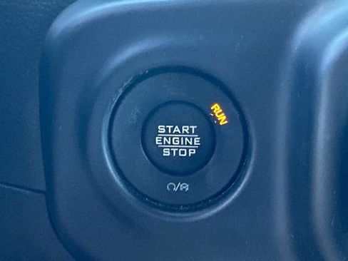 Used 2023 Jeep Wrangler Unlimited Sahara w/ Cold Weather Group image 13