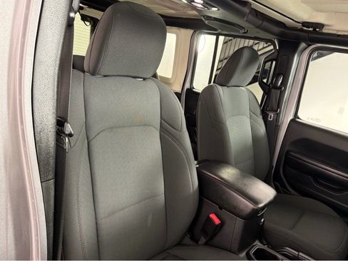 Used 2020 Jeep Wrangler Unlimited Sport S AWD/4WD image 24