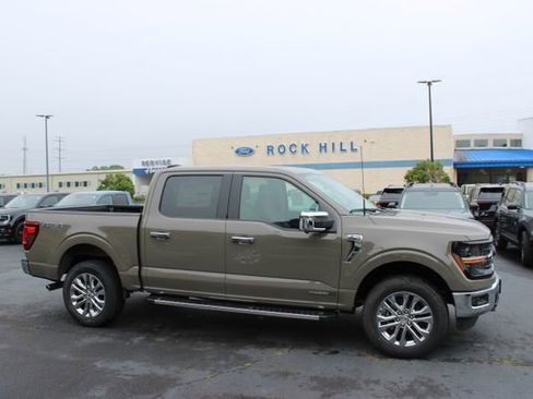 New 2026 Ford F150 XLT w/ Equipment Group 302A MID AWD/4WD image 18