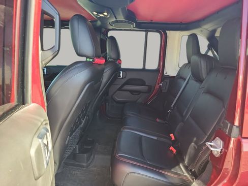 Used 2021 Jeep Wrangler Unlimited Rubicon image 15