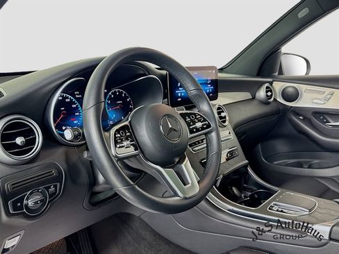 Used 2022 Mercedes-Benz GLC 300 GLC 300 image 9