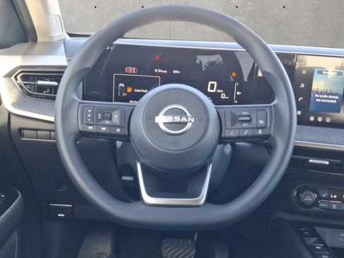 New 2026 Nissan Kicks SV w/ Cold Weather Package FWD image 22