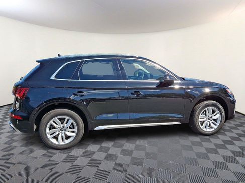 Certified 2023 Audi Q5 2.0T Premium w/ Convenience Package AWD/4WD image 7