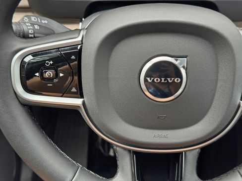 Used 2026 Volvo XC90 T8 Plus w/ Protection Package AWD/4WD image 22