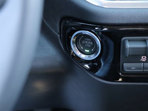 New 2026 GMC Sierra 1500 Elevation image 24