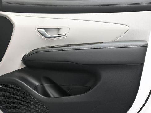 New 2026 Hyundai Tucson Limited image 11