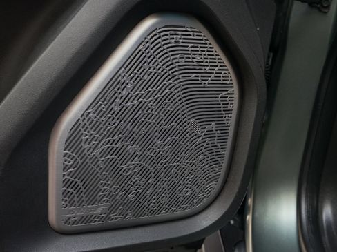 Used 2024 GMC Hummer EV 3X AWD/4WD image 26