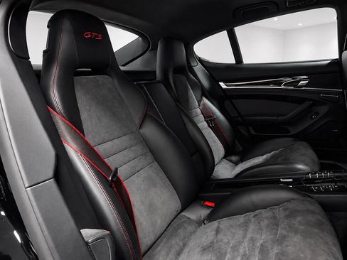 Used 2016 Porsche Panamera GTS AWD/4WD image 22
