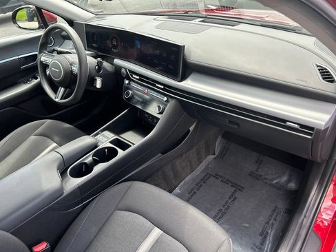 Used 2025 Hyundai Sonata SEL FWD image 43