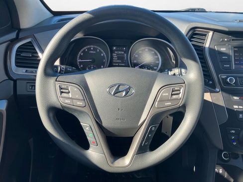Used 2018 Hyundai Santa Fe Sport image 12