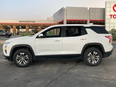 Used 2025 Chevrolet Equinox LT image 7