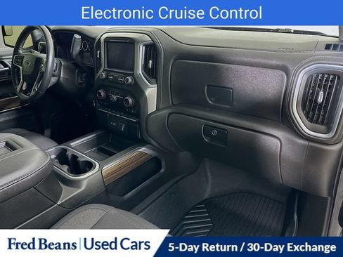 Used 2021 Chevrolet Silverado 1500 LT Trail Boss AWD/4WD image 34