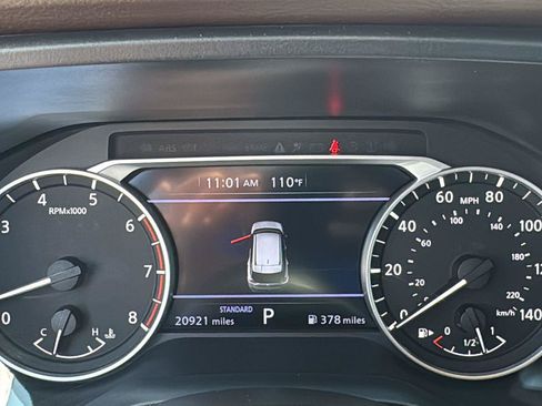 Used 2022 Nissan Rogue SV FWD image 15