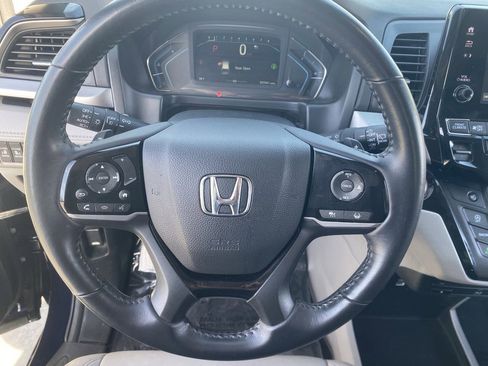 Certified 2024 Honda Odyssey Touring image 21