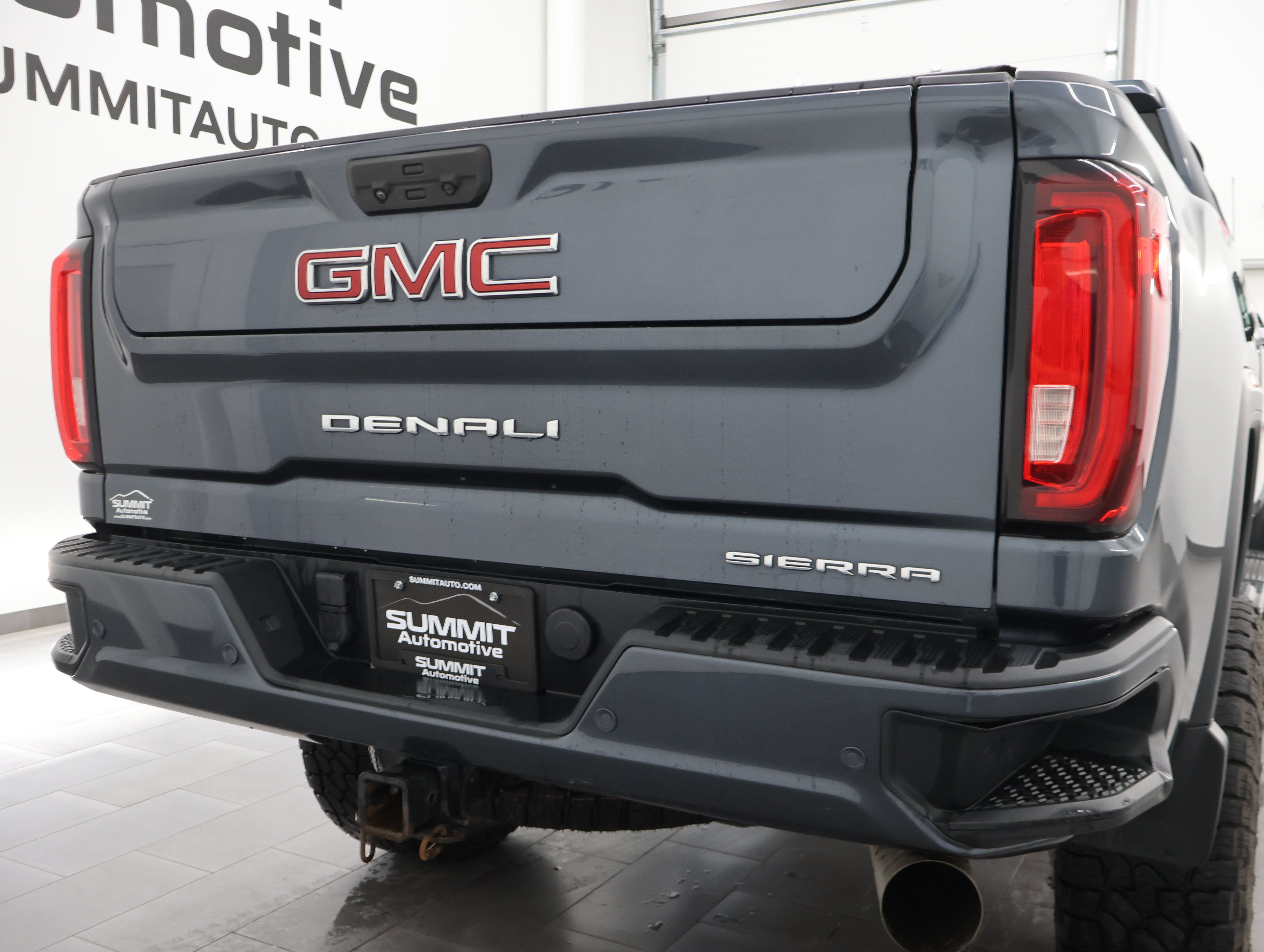 Used 2020 GMC Sierra 2500 Denali w/ Denali Ultimate Package AWD/4WD image 32