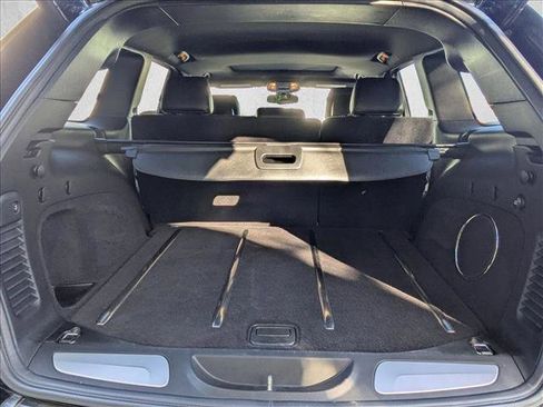 Used 2014 Jeep Grand Cherokee Limited image 18