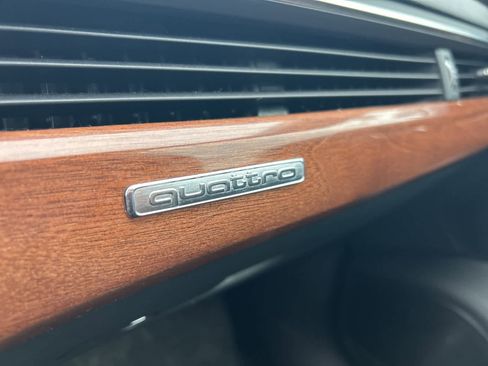 Used 2022 Audi A4 2.0T Premium Plus w/ Premium Plus Package image 40