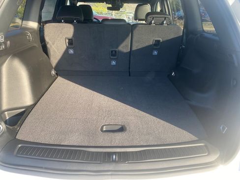 New 2025 Jeep Grand Cherokee Limited w/ Black Appearance Package image 22