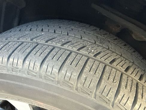 Used 2015 Toyota RAV4 Limited image 7