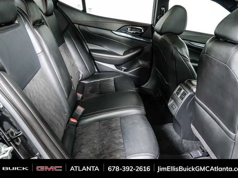 Used 2021 Nissan Maxima SR w/ Sport Mat Group image 23