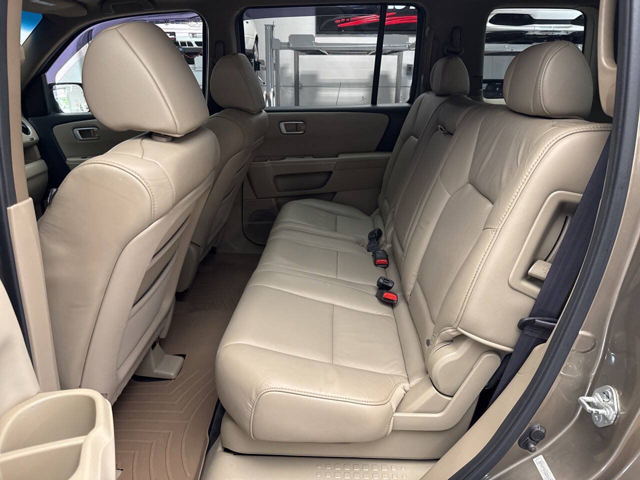 Used 2011 Honda Pilot EX-L image 22