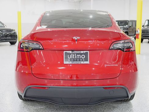Used 2023 Tesla Model Y Long Range AWD/4WD image 14