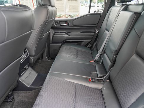 Used 2024 Toyota Land Cruiser image 20