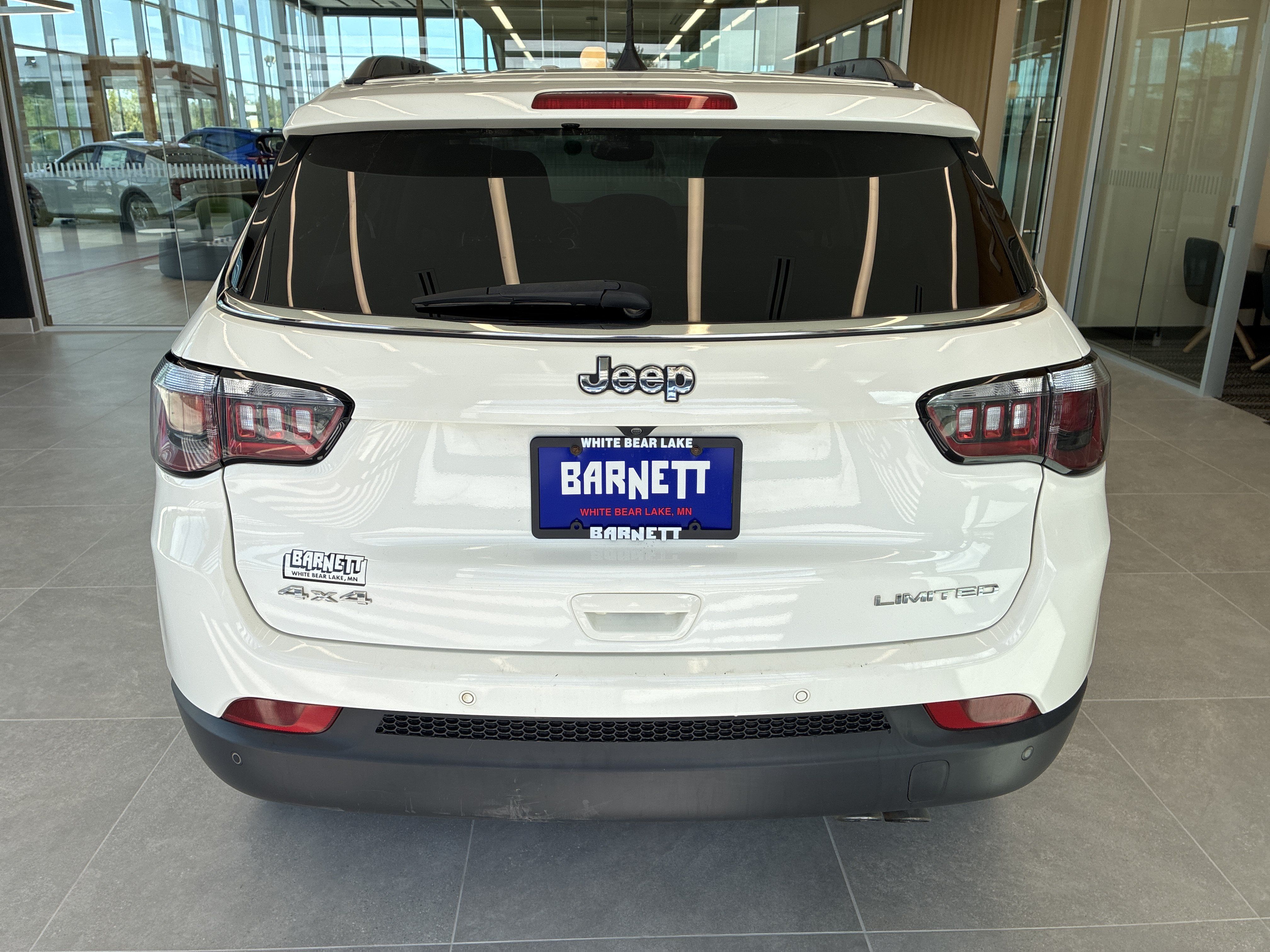 Used 2019 Jeep Compass Limited w/ Safety & Security Group AWD/4WD image 9