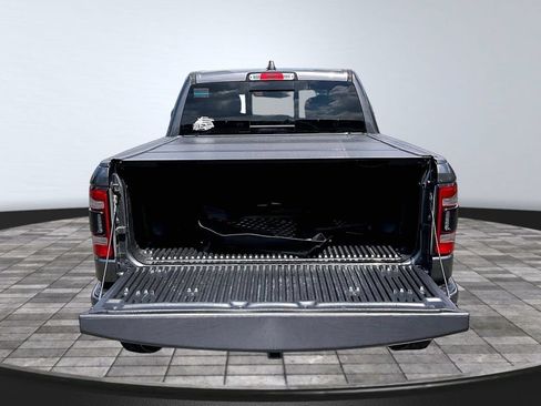 Used 2021 RAM 1500 Big Horn AWD/4WD image 37