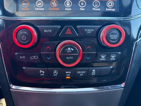 Used 2021 Jeep Grand Cherokee Limited image 30