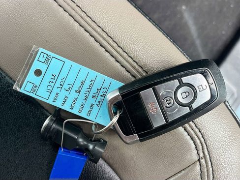 Used 2022 Ford Bronco Wildtrak AWD/4WD image 32