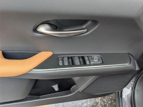 Certified 2026 Lexus UX 300h AWD w/ Accessory Package (2T) image 15