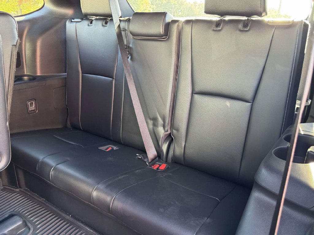 Used 2022 Toyota Highlander XSE AWD/4WD image 17