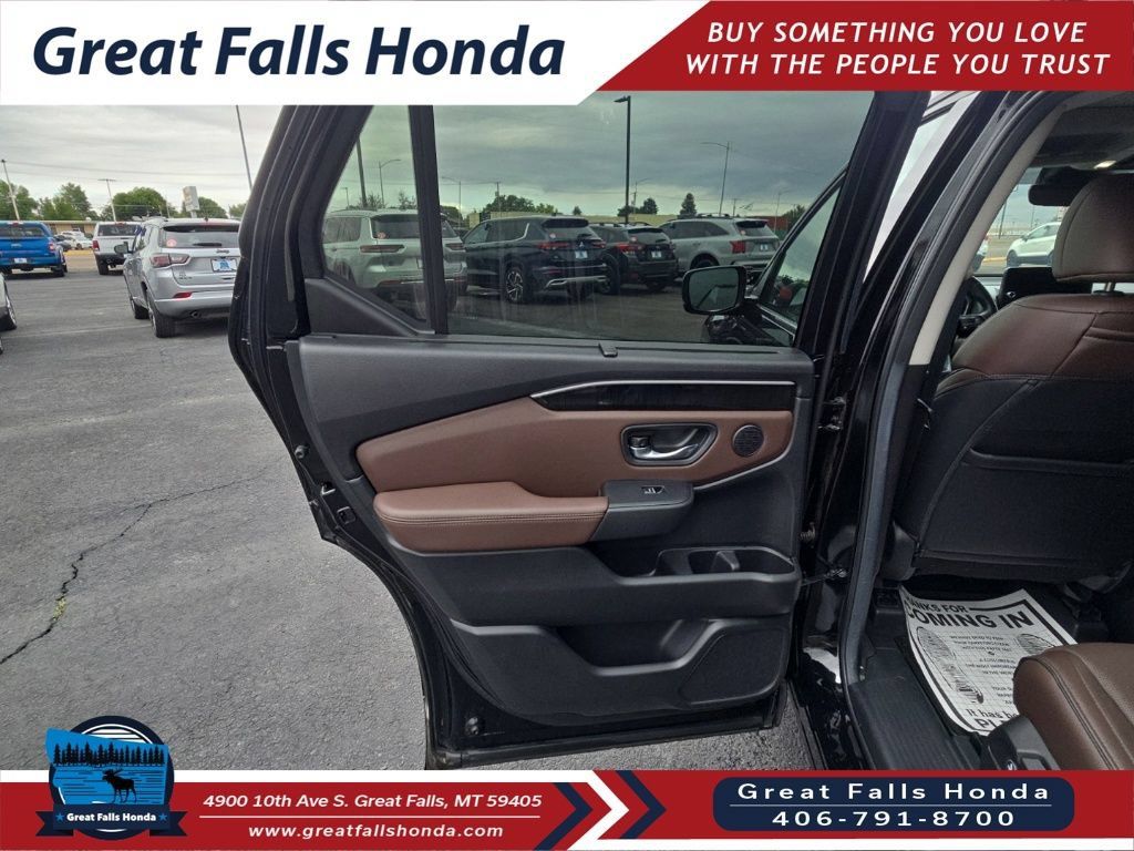 Certified 2025 Honda Pilot Elite image 13