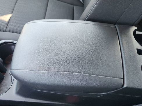 Used 2023 Chevrolet Colorado LT w/ LT Convenience Package RWD image 21