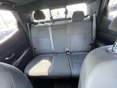 Used 2022 Hyundai Santa Cruz SEL Premium AWD/4WD image 15