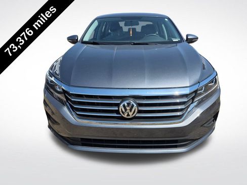 Used 2020 Volkswagen Passat 2.0T S FWD image 2