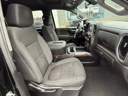 Used 2021 Chevrolet Silverado 1500 LT Trail Boss w/ Convenience Package II image 16