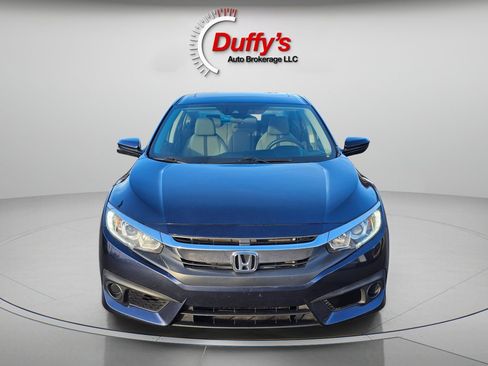 Used 2018 Honda Civic EX image 11