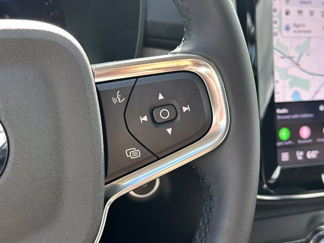 Certified 2024 Volvo XC40 B5 Core AWD/4WD image 27