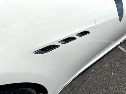 Used 2016 Maserati Ghibli S image 8