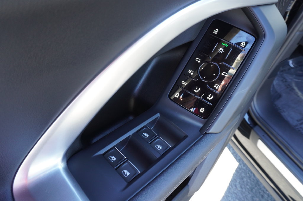 Used 2025 Audi Q5 Premium w/ Convenience Package AWD/4WD image 19