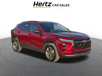 Used 2025 Chevrolet Trax LT