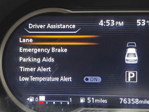 Used 2020 Nissan Versa SV image 32