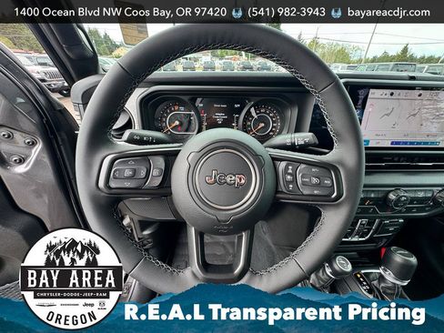 New 2026 Jeep Gladiator Sport AWD/4WD image 16