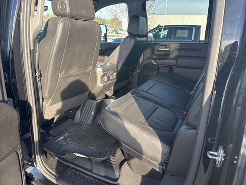 Used 2022 GMC Sierra 2500 Denali w/ Denali Black Diamond Edition image 16